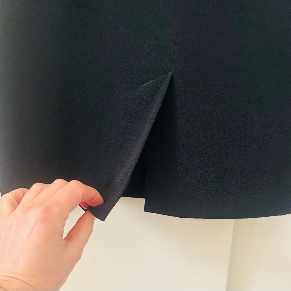 Carolina Herrera Vintage Black Cocktail Short Sleeved Sheath Dress Size 6 - Picture 7 of 7